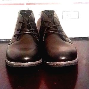 London Fog Memory Foam collection comfortable shoe men size 9